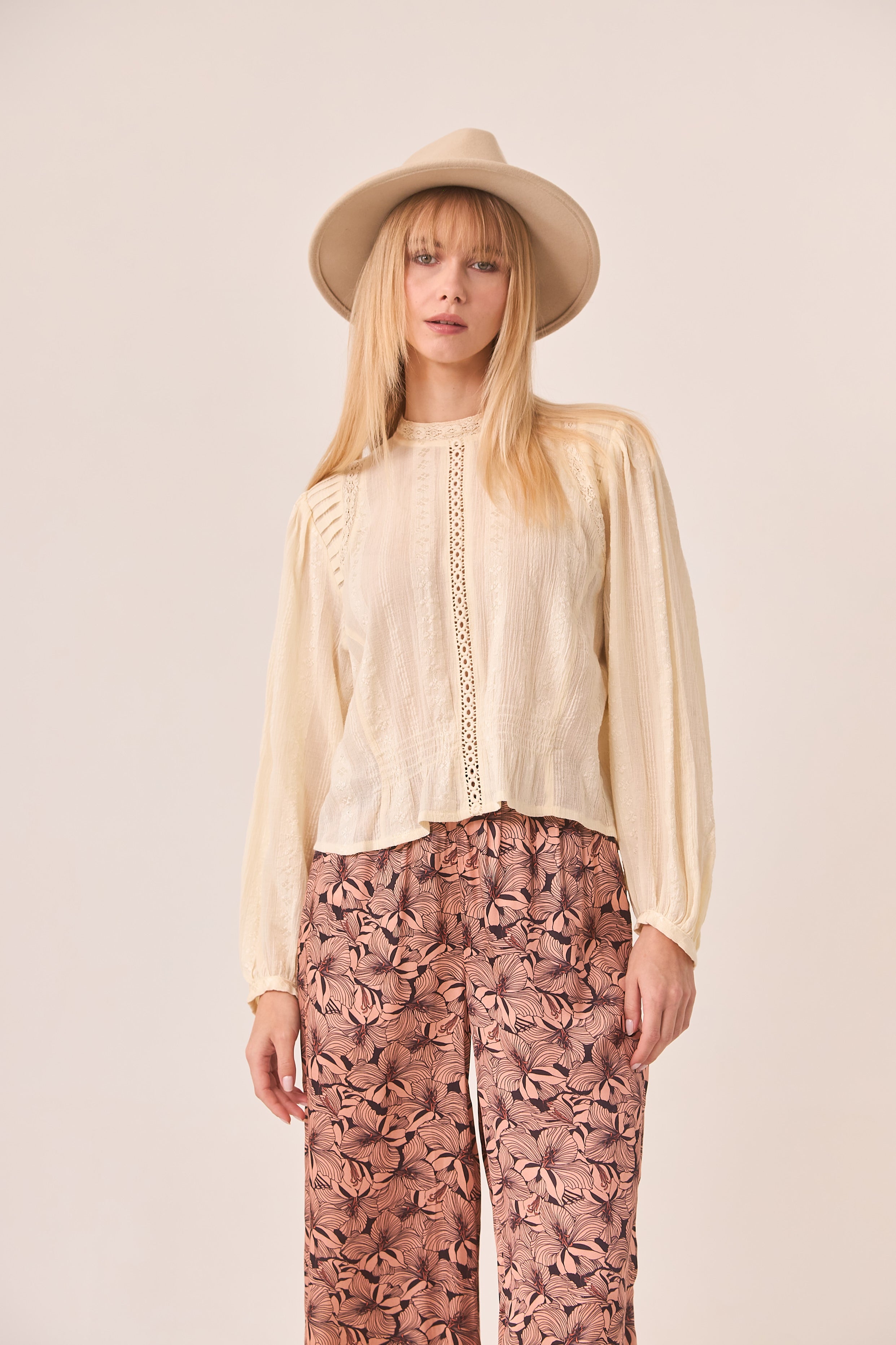 ROMANTIC OPENWORK RIBBON BLOUSE - IVORY