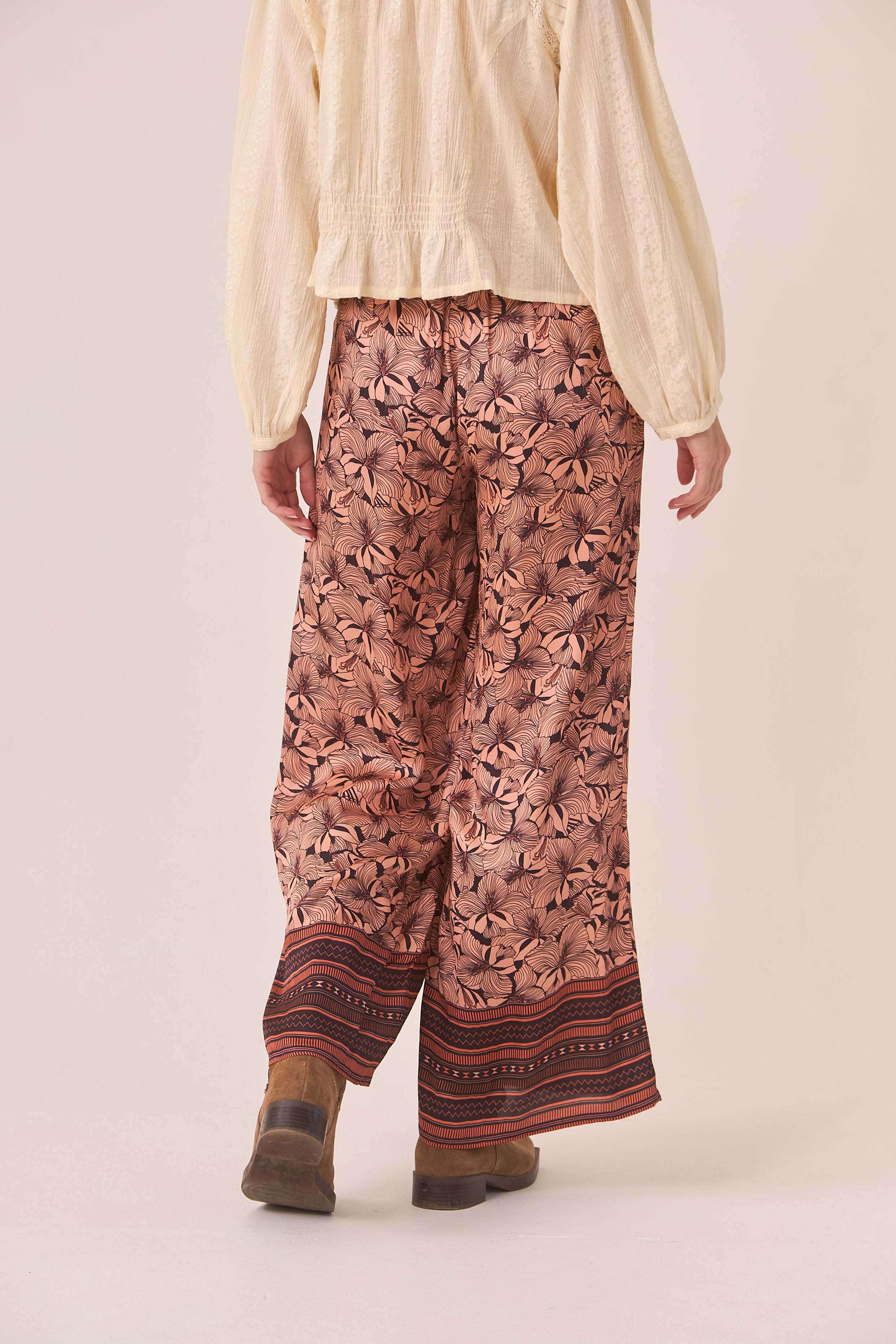 PANTALÓN FLORES CENEFA - PEACH