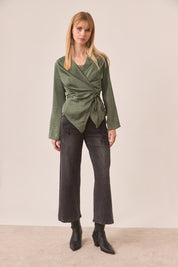 SATIN WRAP BLOUSE - GREEN