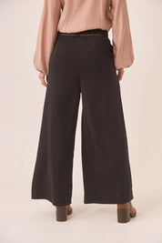 PANTALÓN PINZAS WIDE LEG  - BLACK
