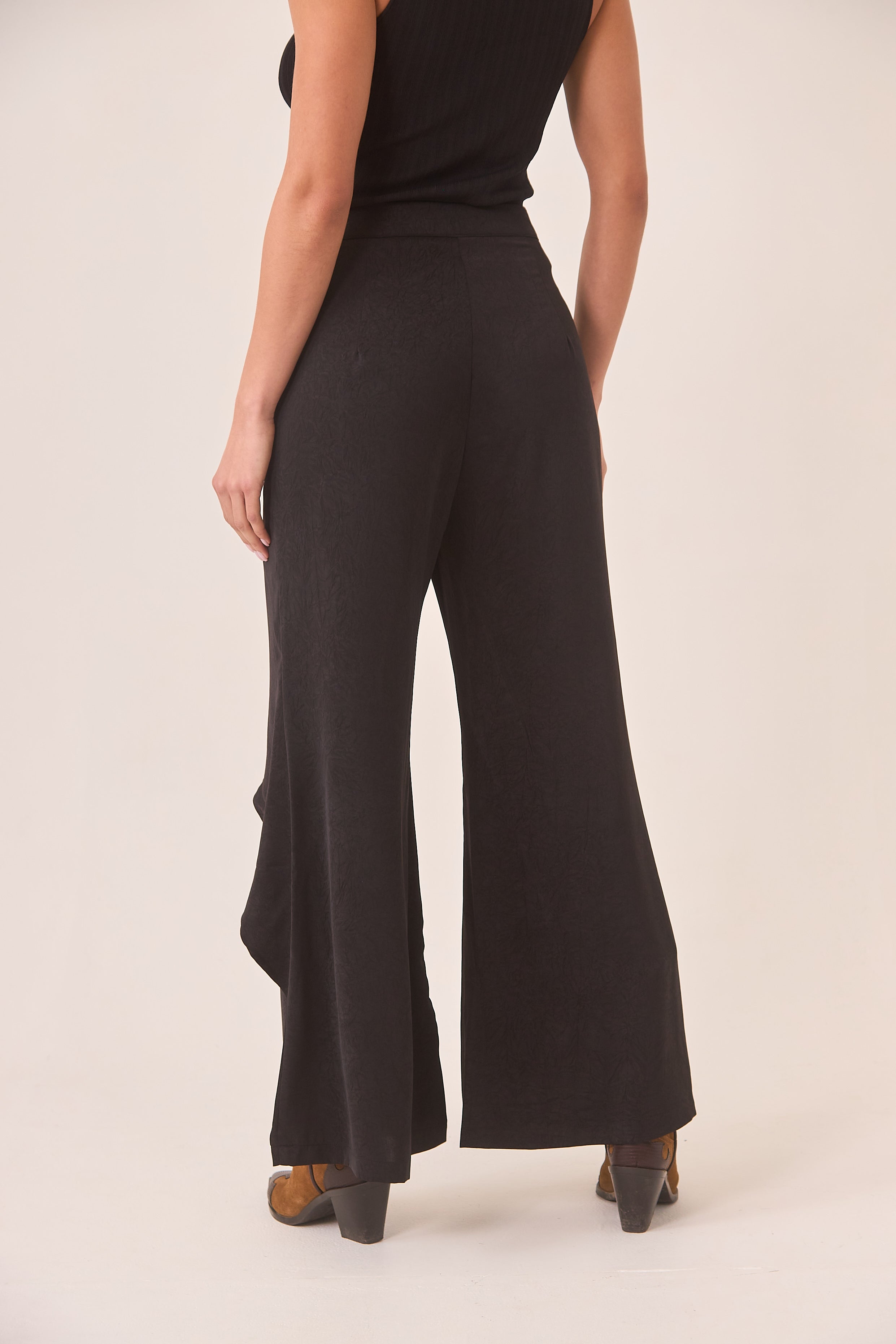 PANTALÓN FLUIDO PAREO - BLACK