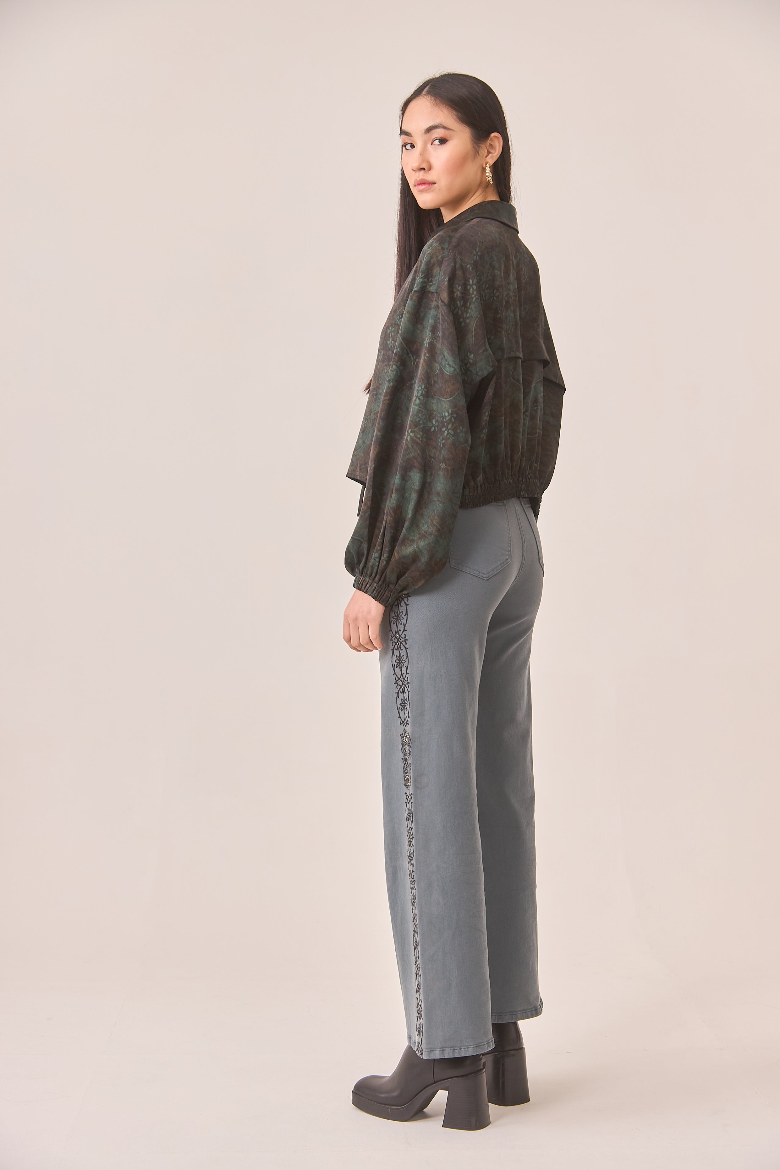 TIE-CUT BLOUSE - GREEN