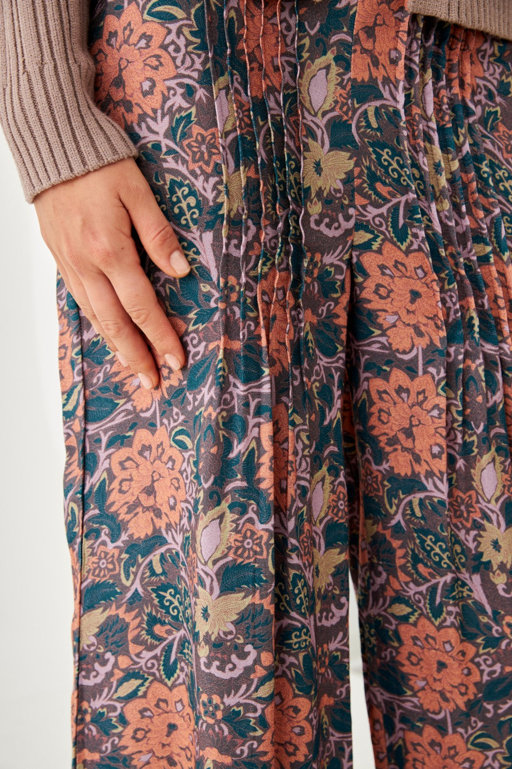 PANTALÓN PLISADOS FLORES- BLUE