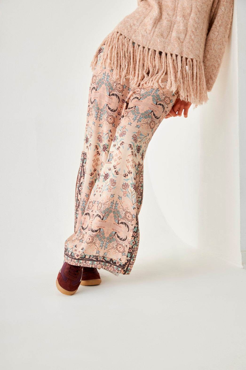 PANTALÓN ESTAMPADO BAJOS ABERTURAS - IVORY