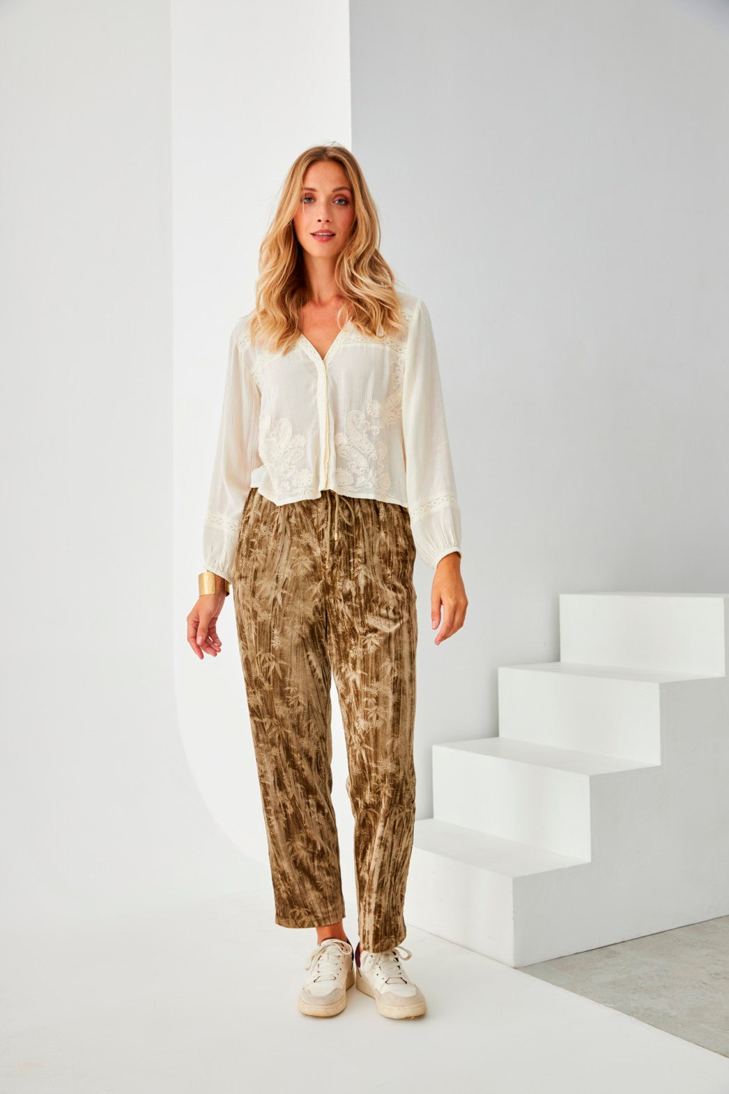 PANTALÓN JOGGING TERCIOPELO PALMERITAS KHAKI - GOLDEN