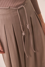 PANTALÓN PALAZZO PINZAS - CAMEL