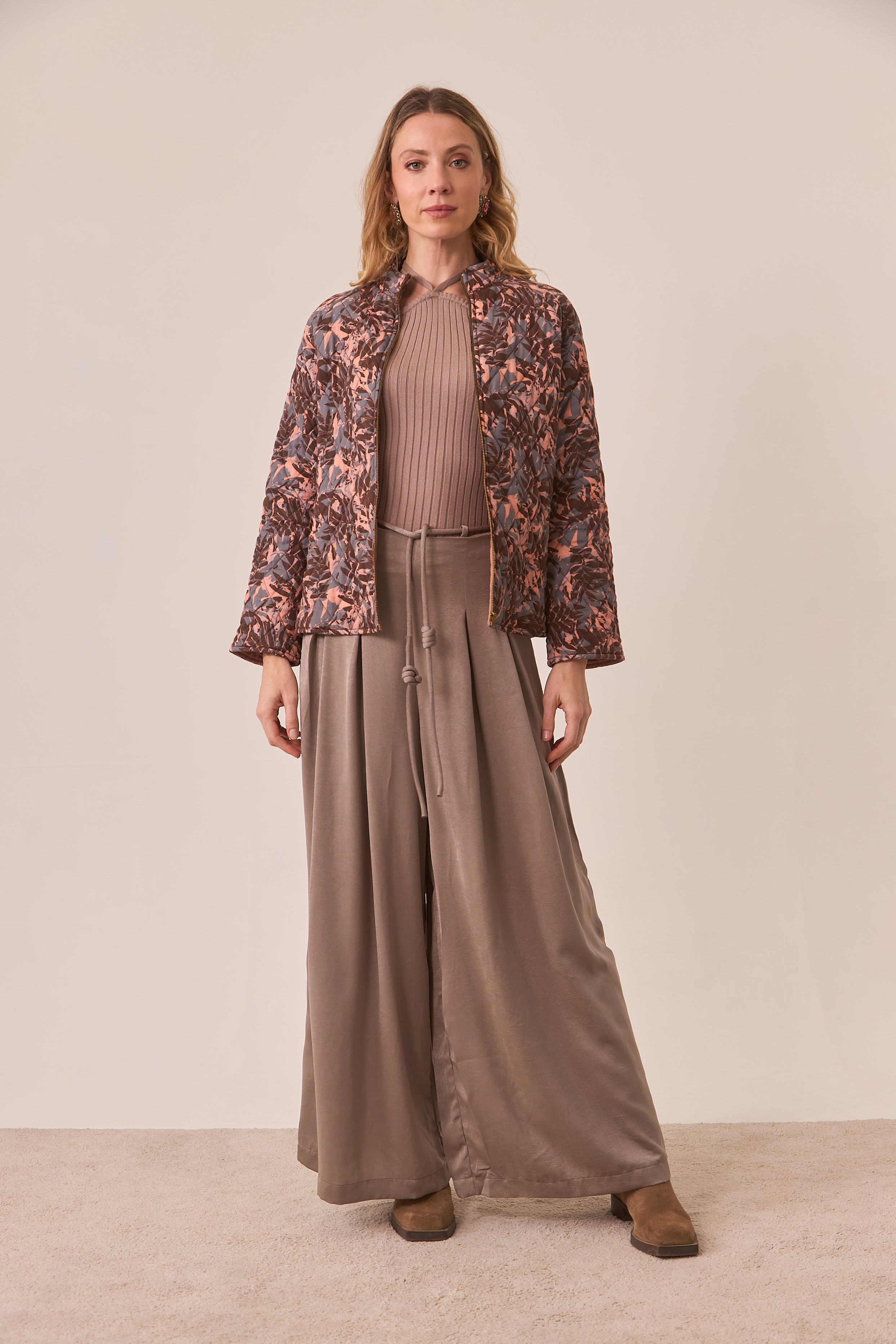 PANTALÓN PALAZZO PINZAS - CAMEL