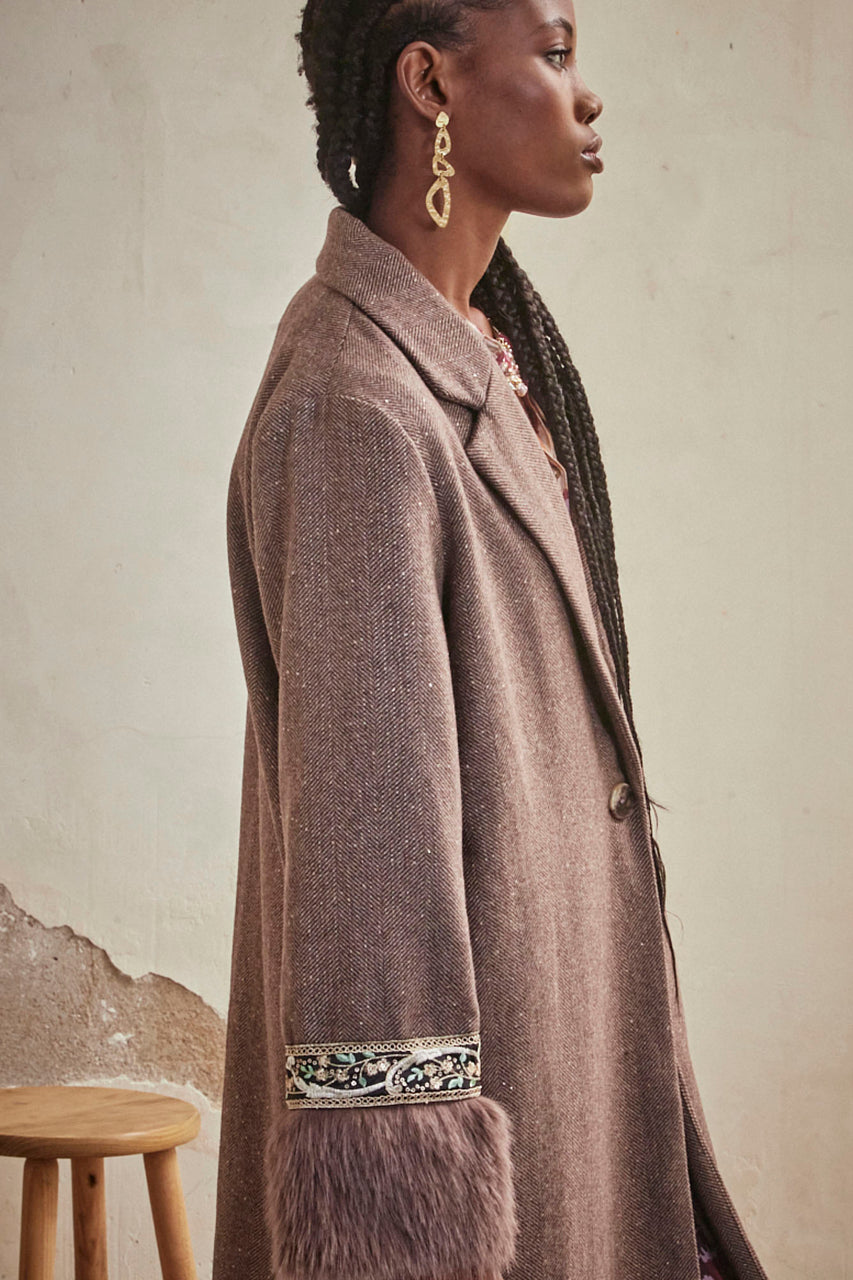 CLOTH COAT WITH FUR CUFF - TAUPE