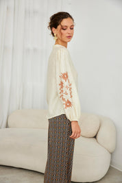 BLUSA FLORES BORDADAS - IVORY
