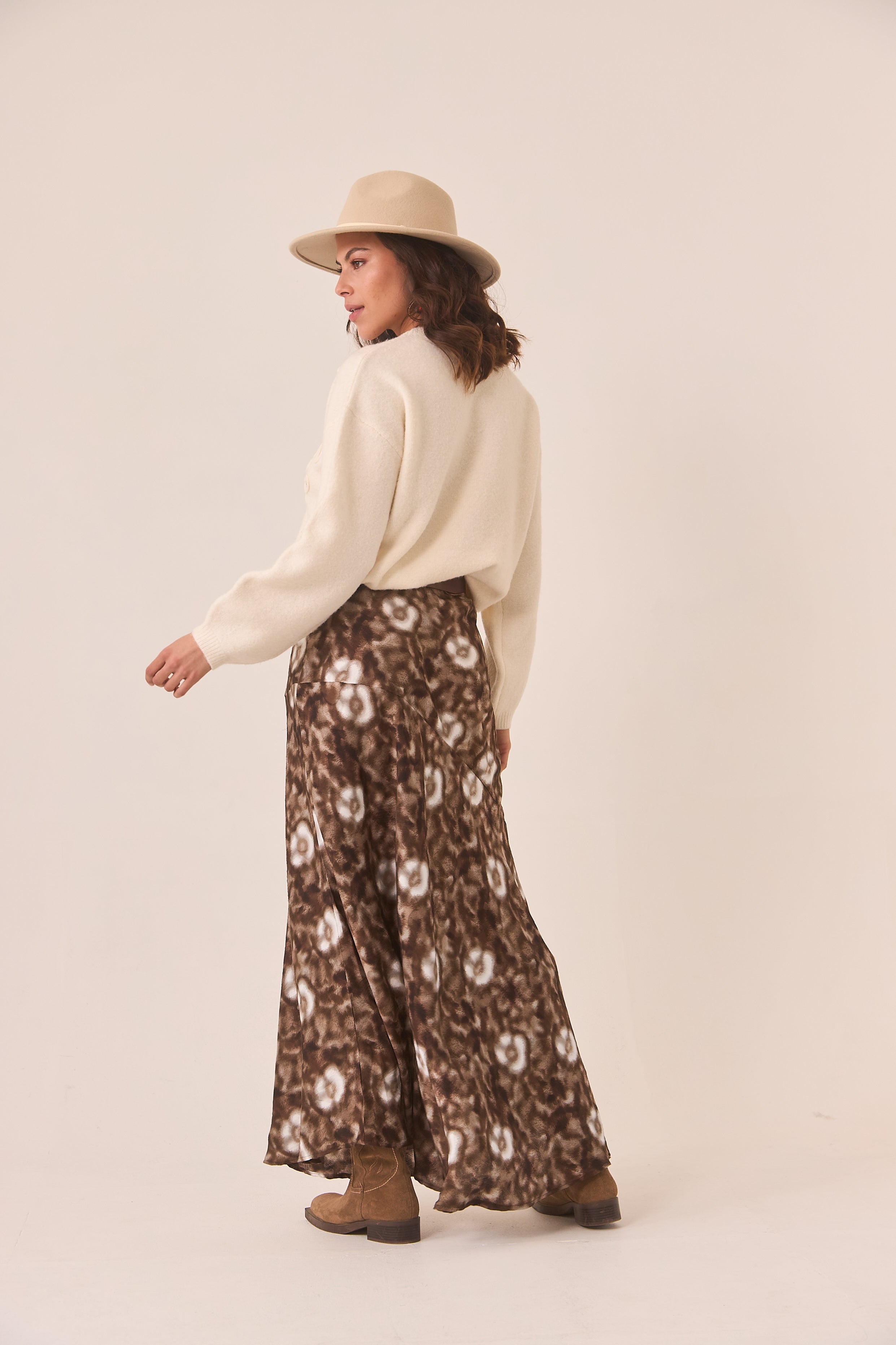 FALDA FLORES TIE DYE - CHOCOLATE