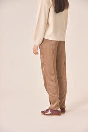 PANTALÓN SATINADO CARGO - CAMEL