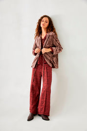 PANTALÓN PLIEGUES FLORAL - BURGUNDY