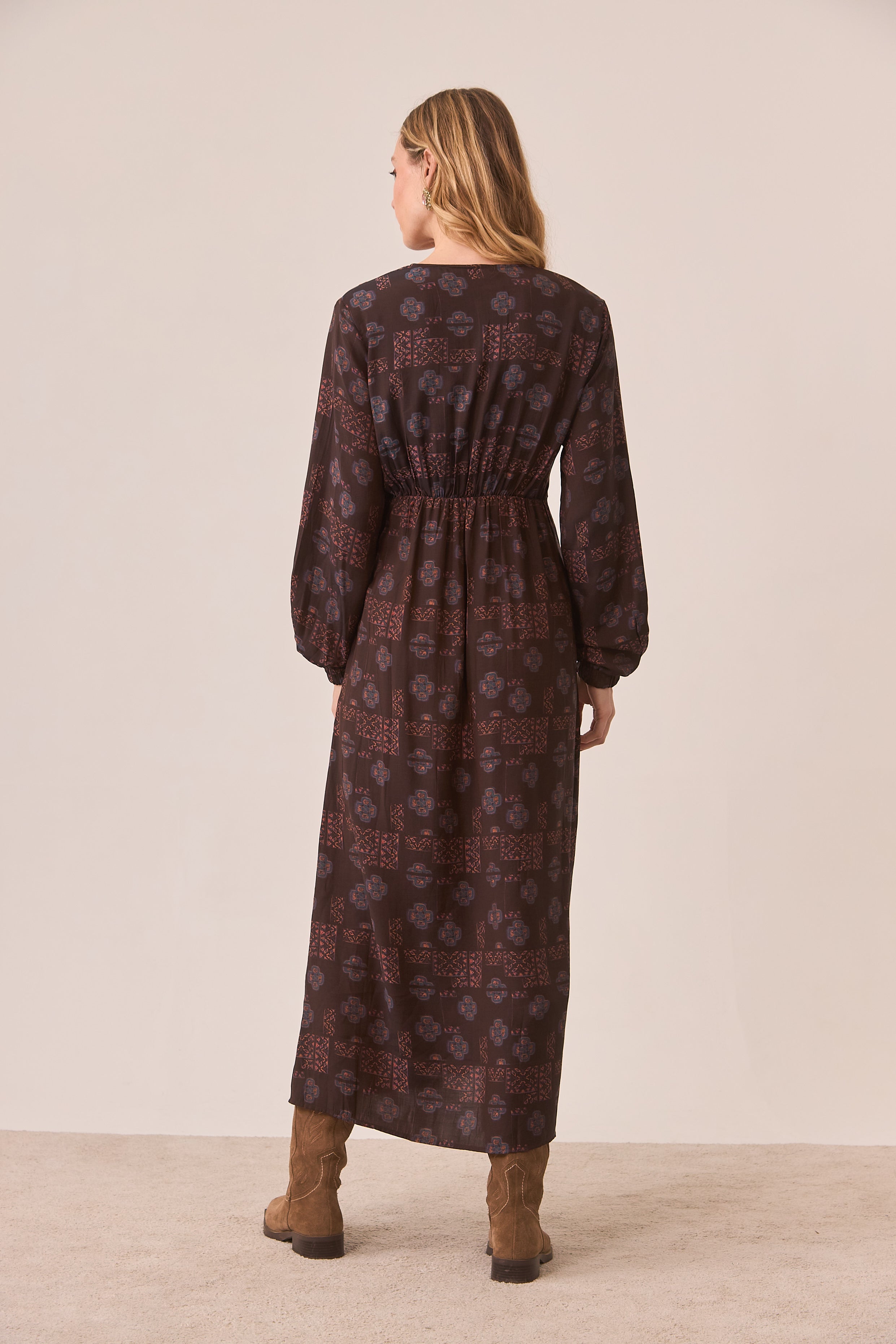 VESTIDO ESTAMPADO LAZADA CINTURA - BLACK