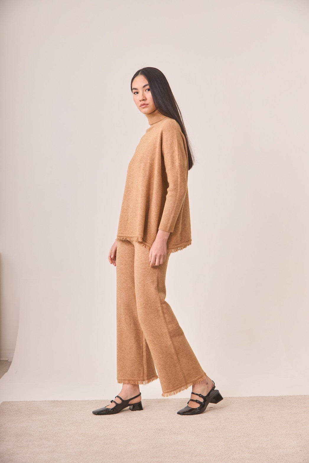 PANTALÓN PUNTO FLECOS - CAMEL