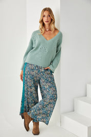 FLOWER RIBBED KNIT SWEATER - GREEN