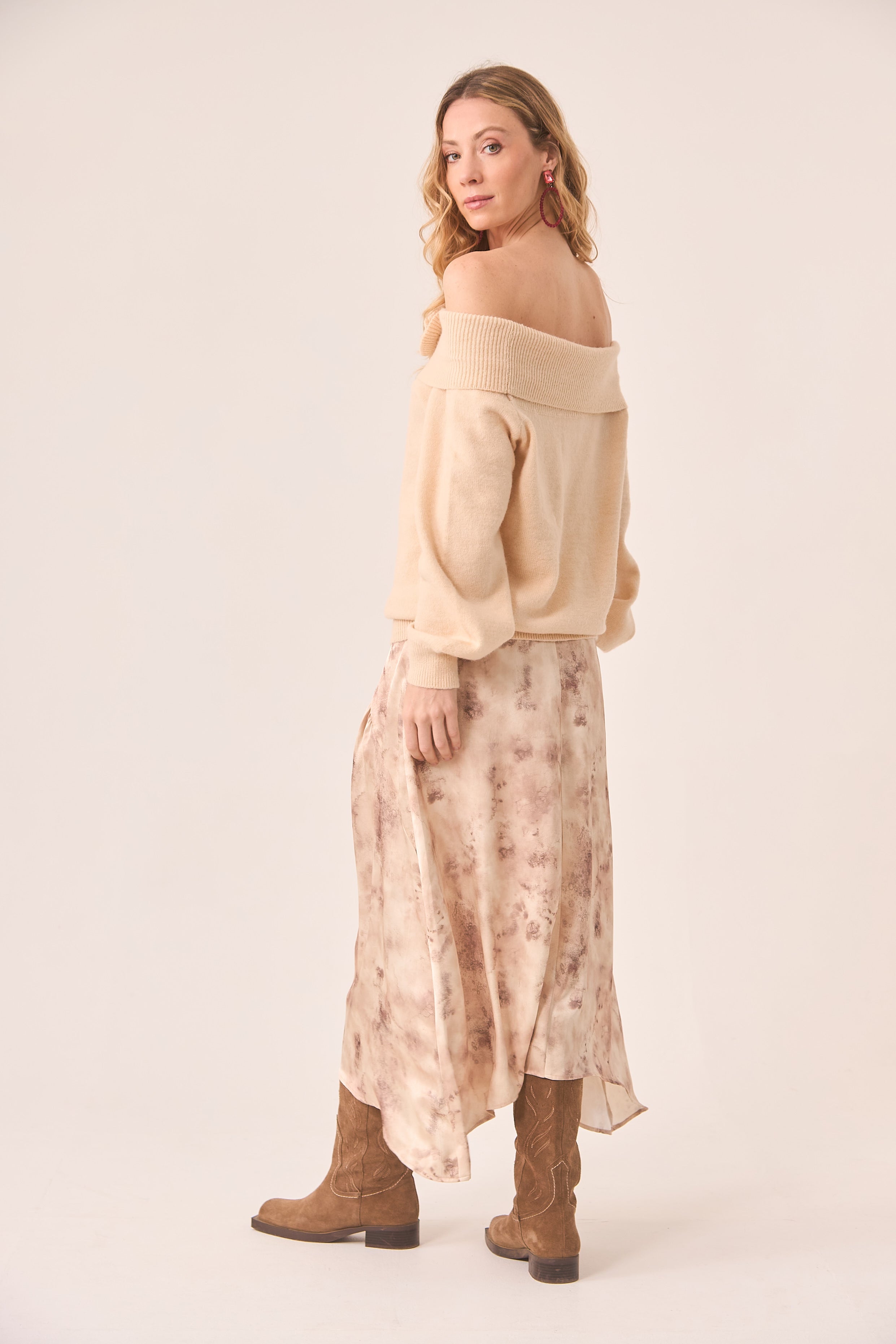 JERSEY CUELLO VUELTO FLORES - IVORY