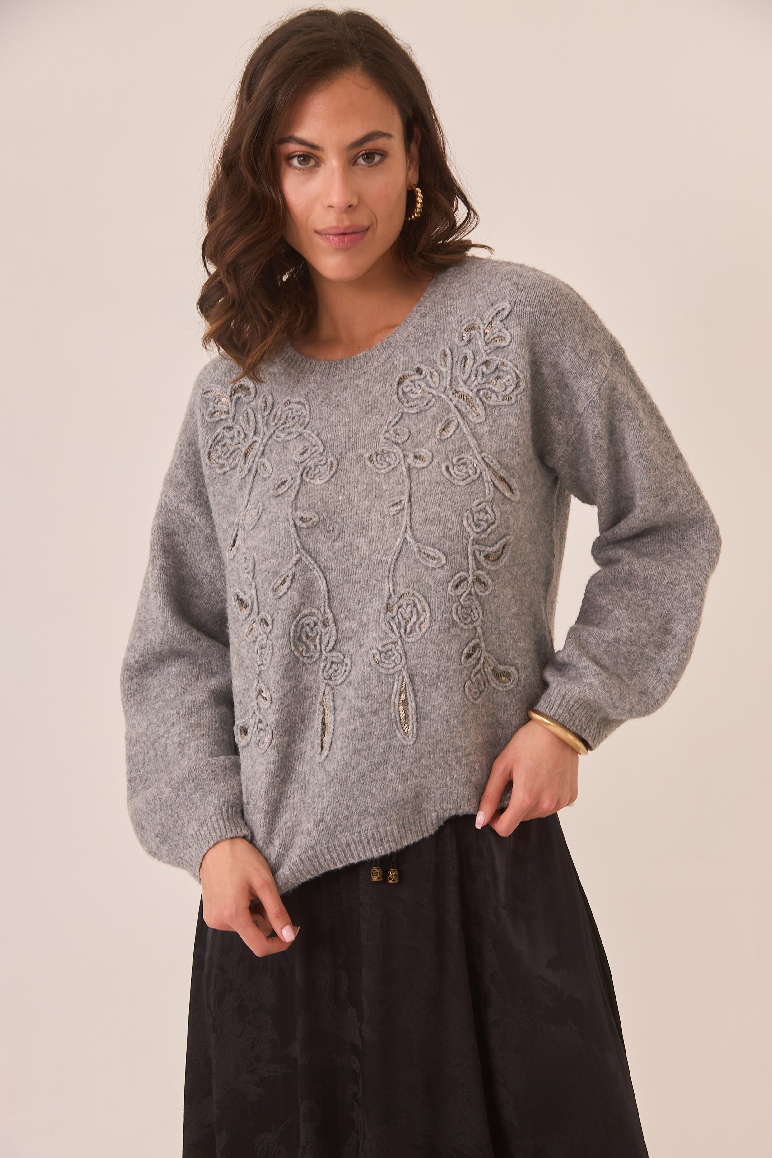 EMBROIDERED FILIGREE SWEATER - GREY