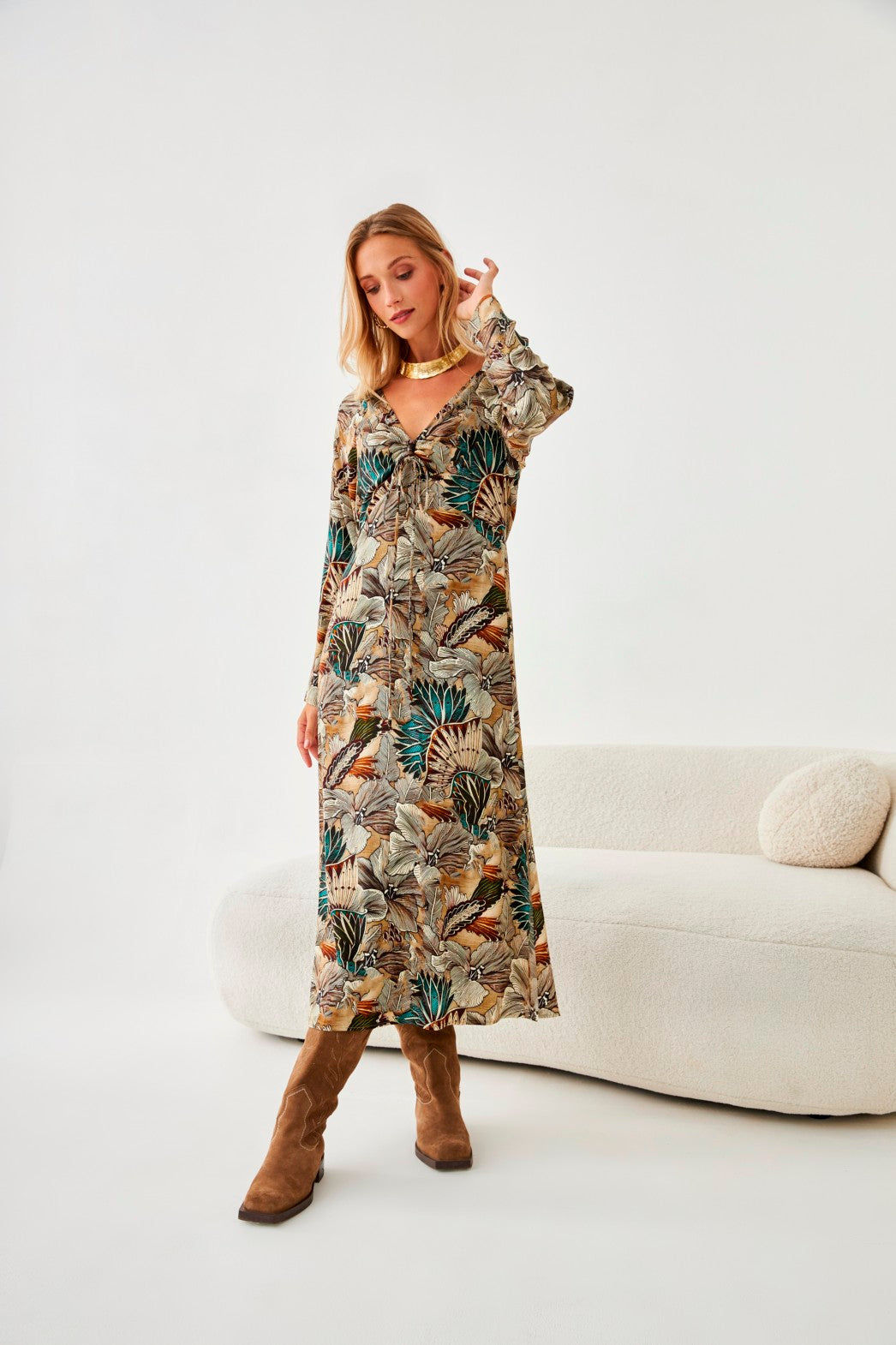 VESTIDO RETRO FLORAL - CAMEL