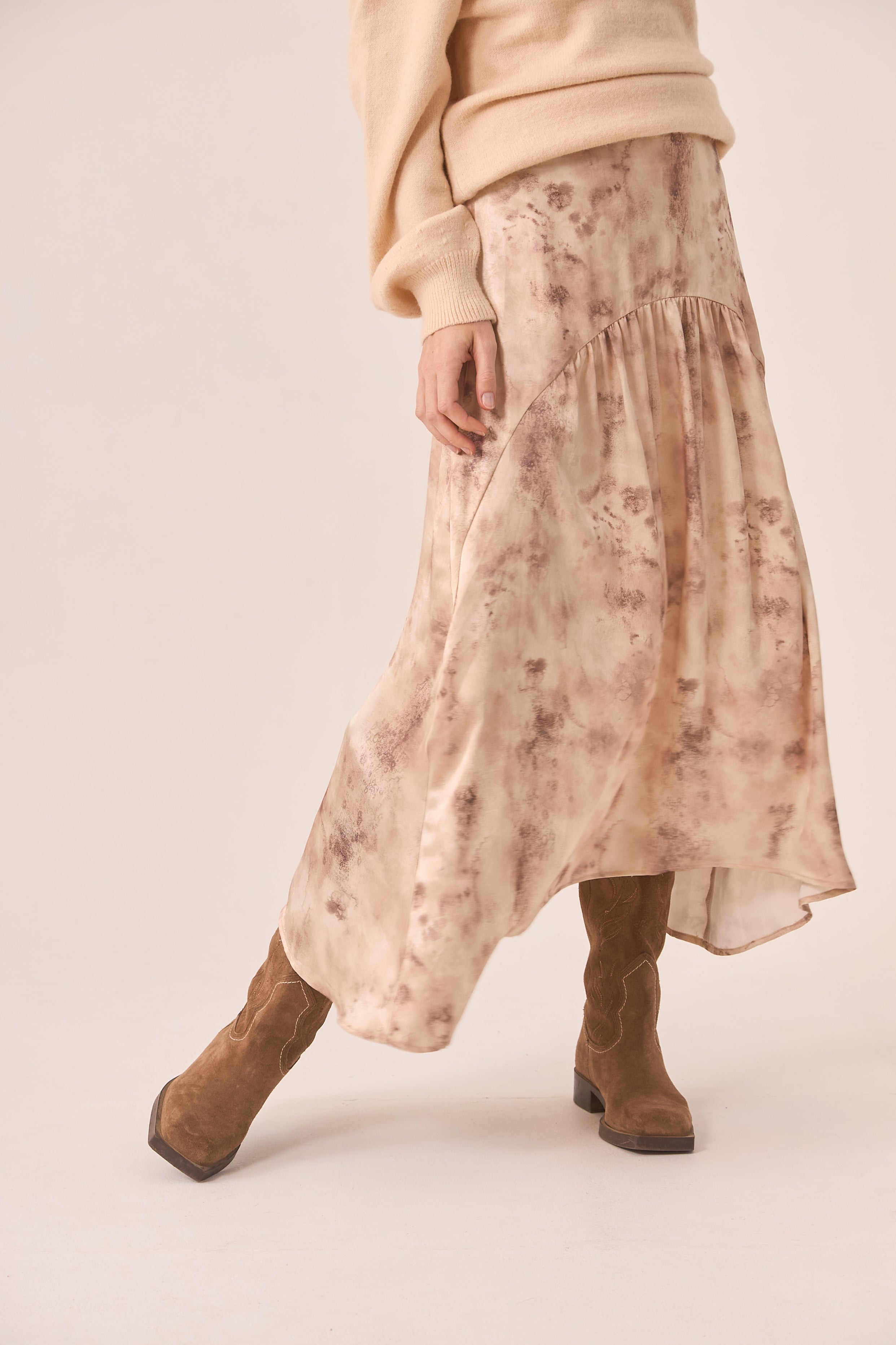 FALDA ESTAMPADA ASIMÉTRICA - IVORY