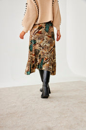 FALDA ASIMÉTRICA FLORES VOLANTE - CAMEL