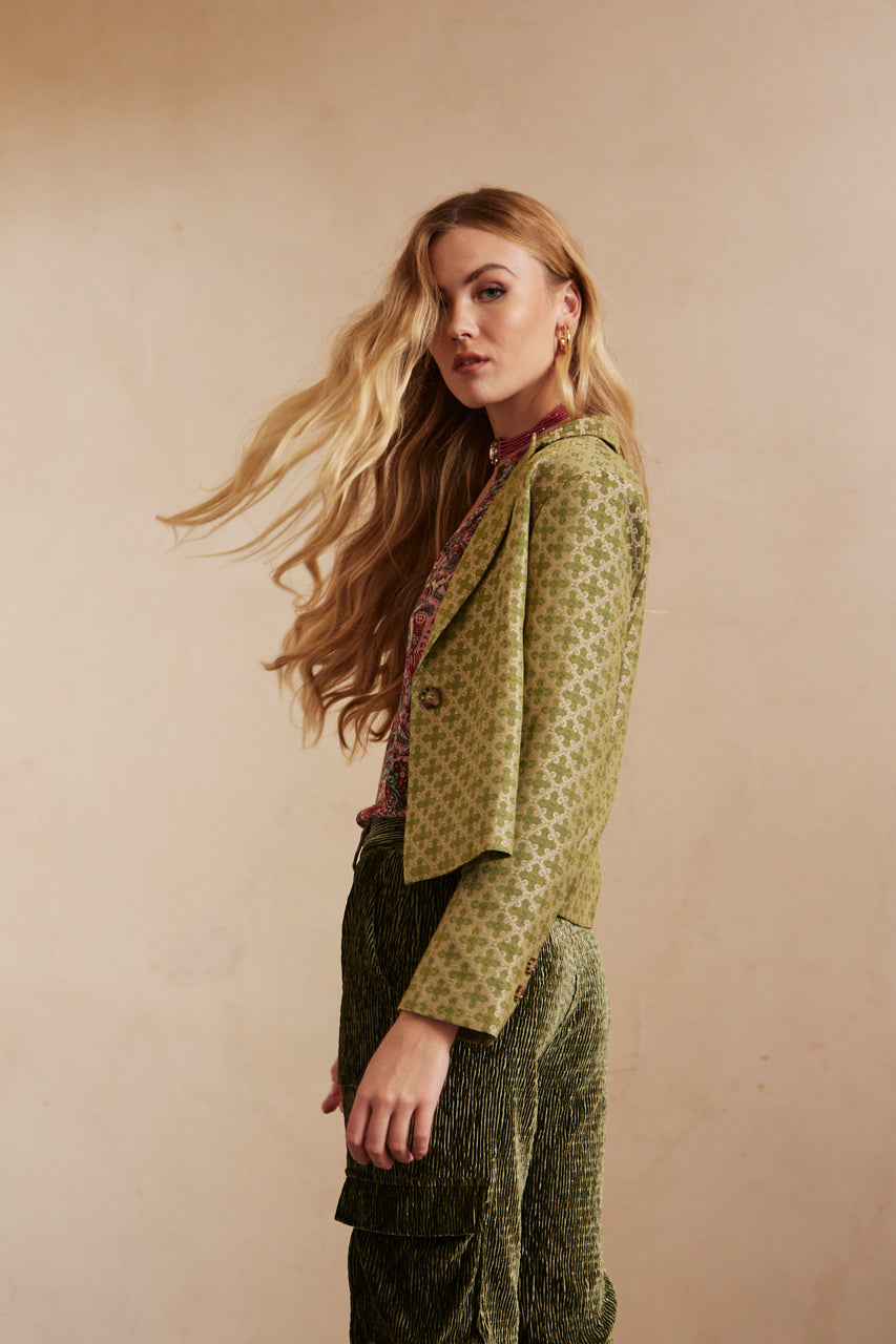 Long-sleeved short blazer in jacquard - lime