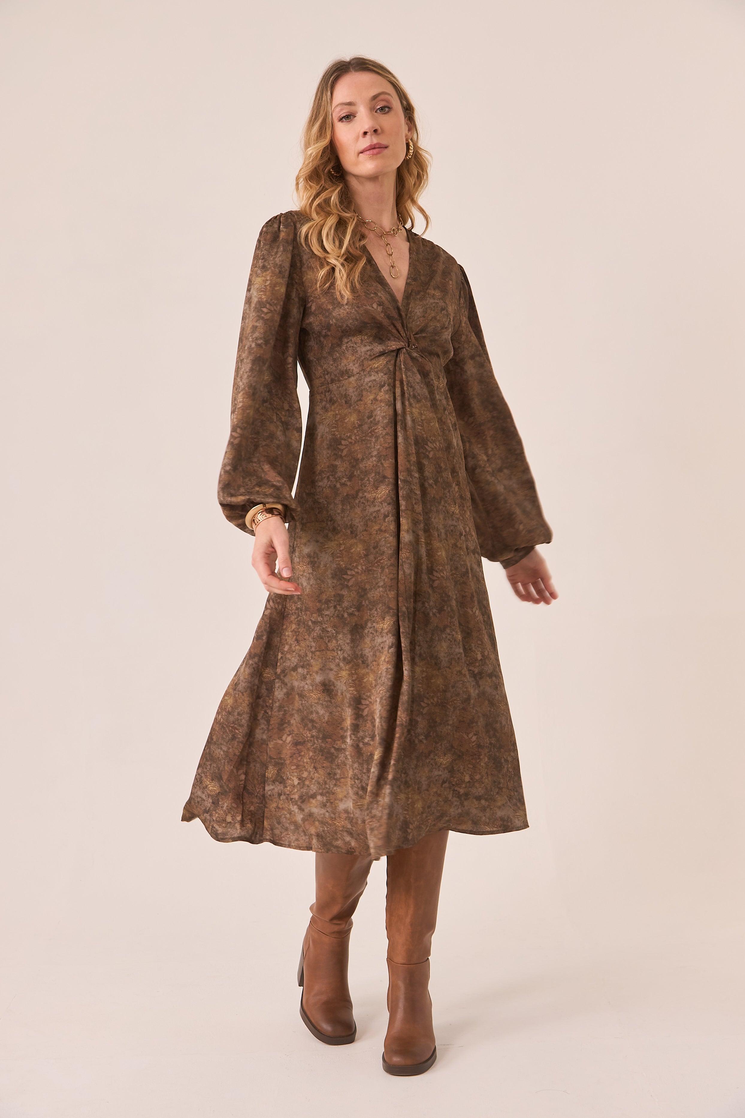 VESTIDO ESCOTE FRUNCIDO - CHOCOLATE