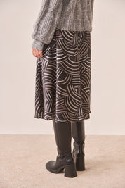 Printed MIDI Skirt - Black