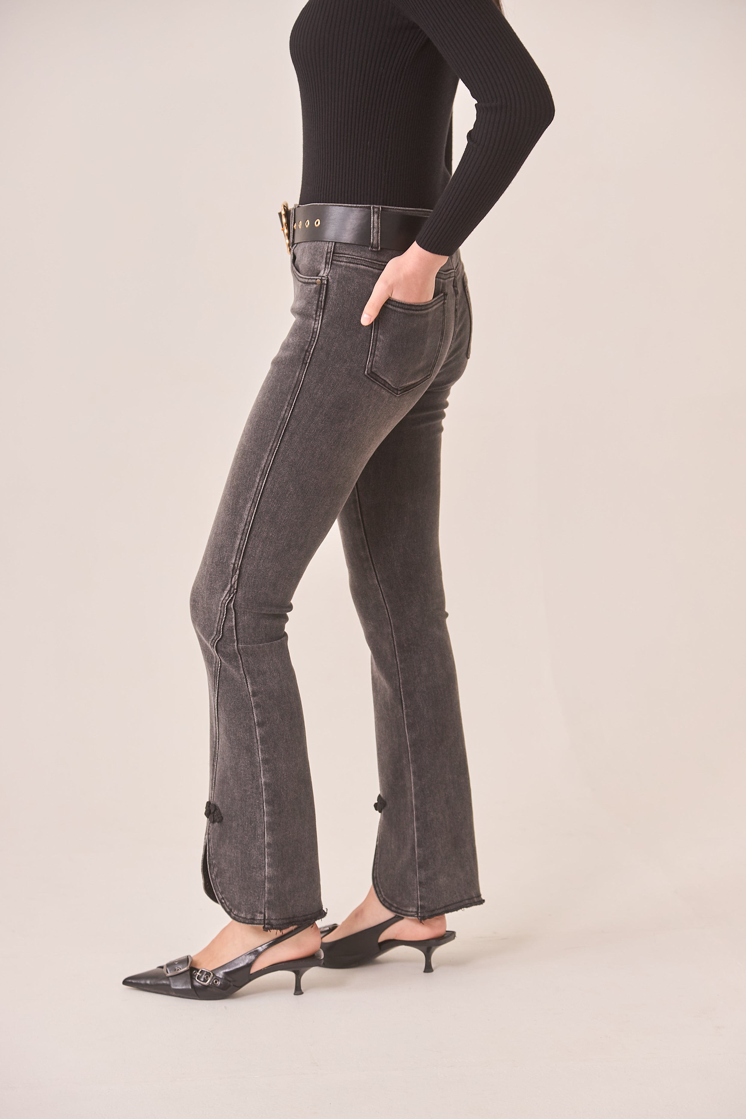 JEANS ABERTURA ORIENTAL - GREY