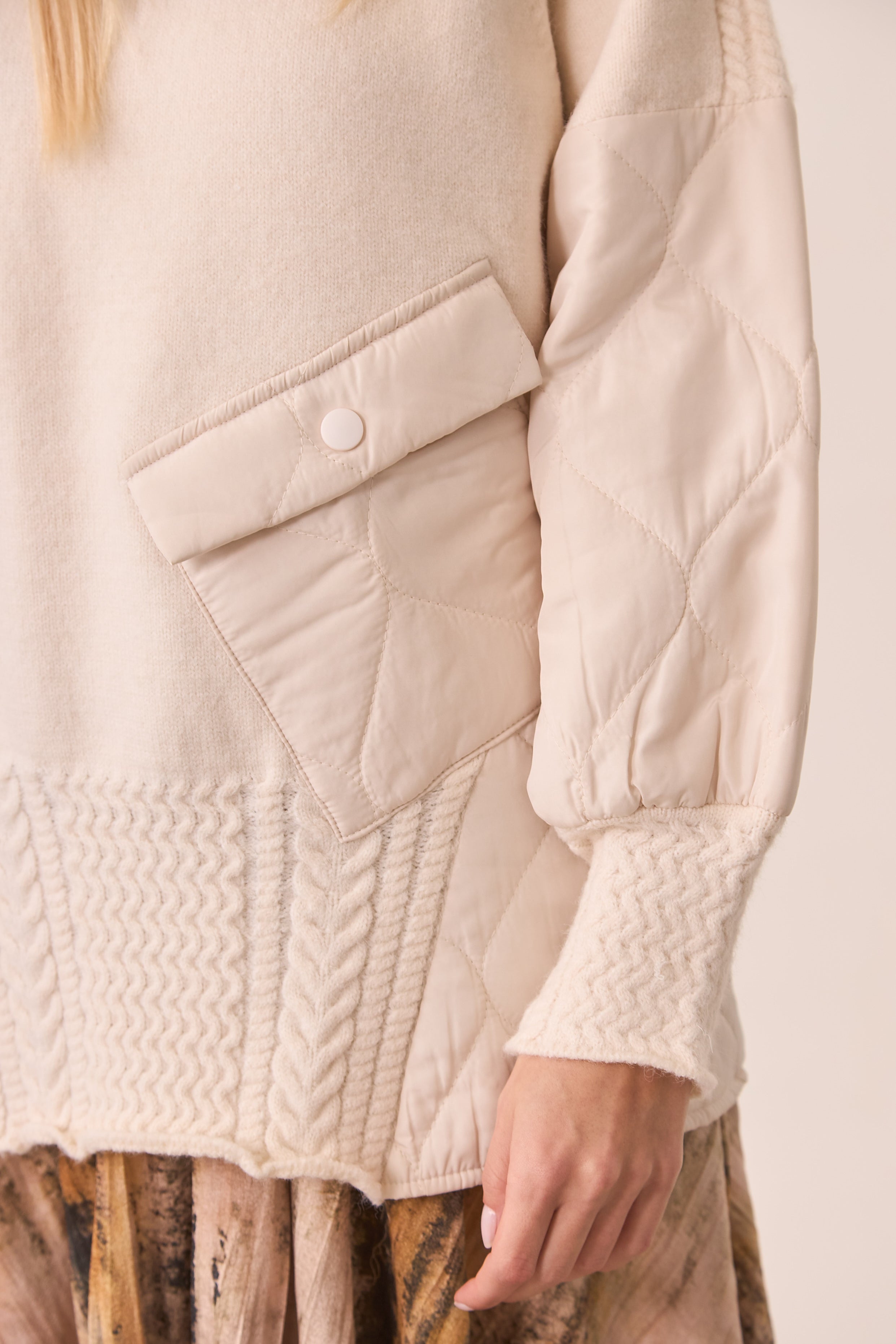 COMBINED TURTLE NECK SWEATER - IVORY