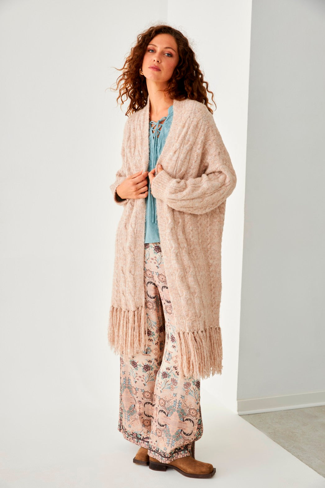 CÁRDIGAN LARGO FLECOS - CAMEL