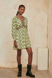 SHORT DRESS WITH LONG SLEEVES AND EMBROIDERY PRINTED - GREEN