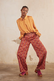 PRINTED FLUID STRAIGHT PANTS - MAGENTA