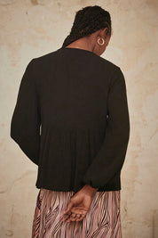 BLUSA FLUÍDA MANGA LARGA CON BORDADOS - BLACK