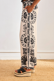 SANDALIAS PLATAFORMA RAFIA DETALLES BICOLOR  - NEGRO