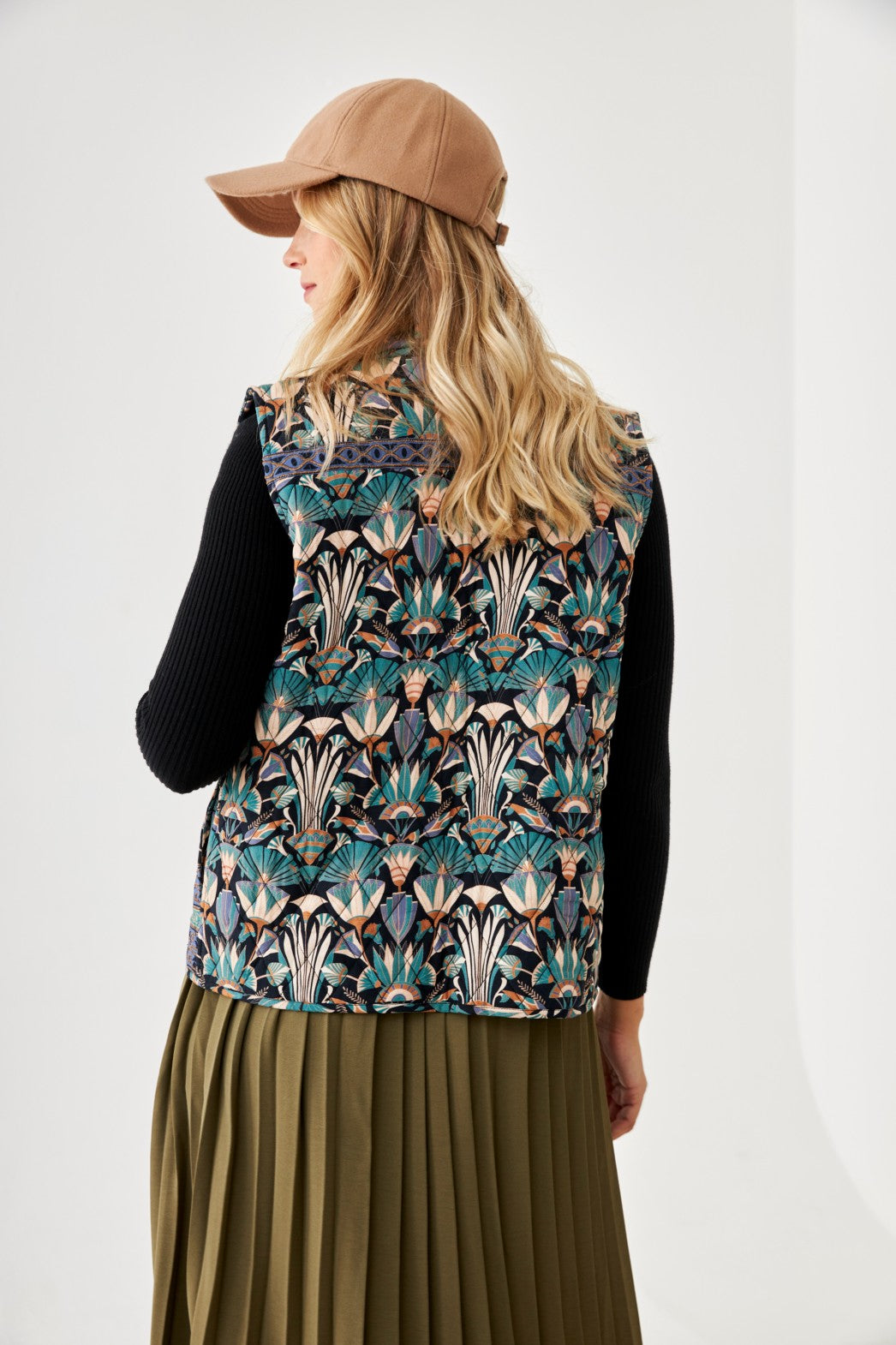 CHALECO ACOLCHADO ESTAMPADO NATURE - BLUE