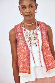CHALECO ESTAMPADO PAISLEY - CORAL
