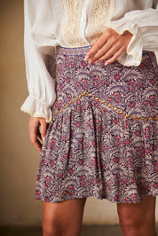 FALDA CORTA ESTAMPADA C/BORDADO - PURPLE