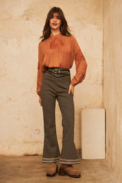 PLAIN LONG-SLEEVED BLOUSE WITH MATCHING EMBROIDERY - OCHRE