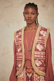EMBROIDERED VEST WITH SHEEPSKIN - ROSE
