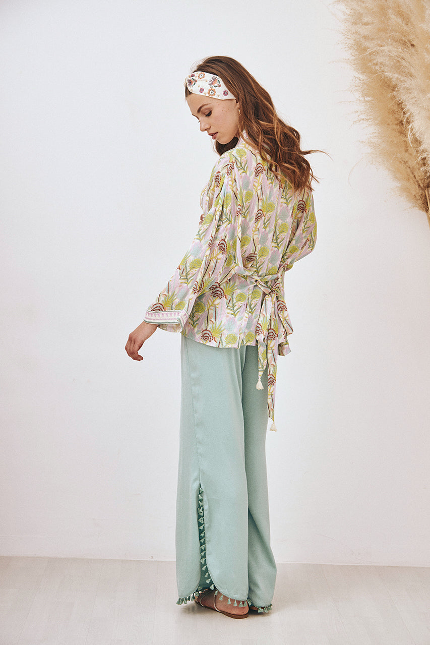 CS.THEA_000043_4-ss25.jpg