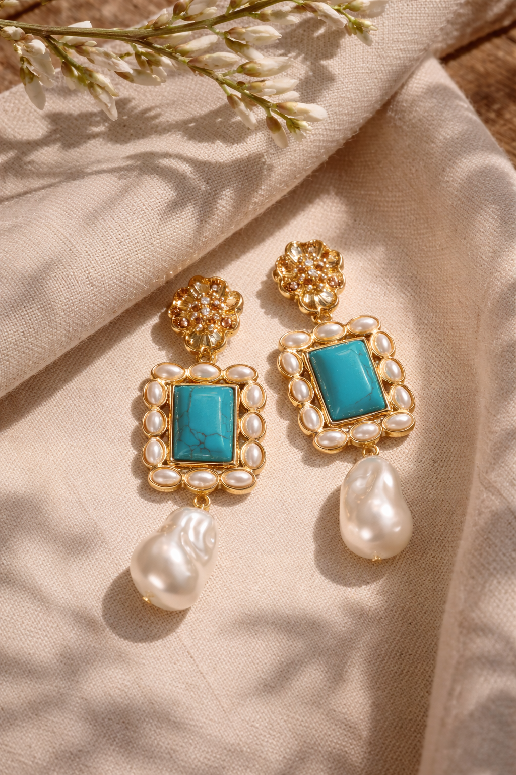 LONG PEARL AND FLOWER EARRINGS - BLUE