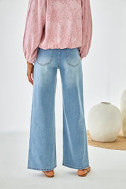 EMBROIDERED DIAMOND JEANS - BLUE