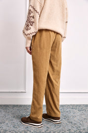 PANTALÓN JOGGER RAYAS CINTURA FANTASÍA - CAMEL