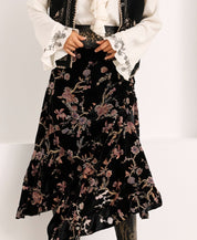FALDA MIDI TERCIOPELO FLOCADO FLORES - NEGRO