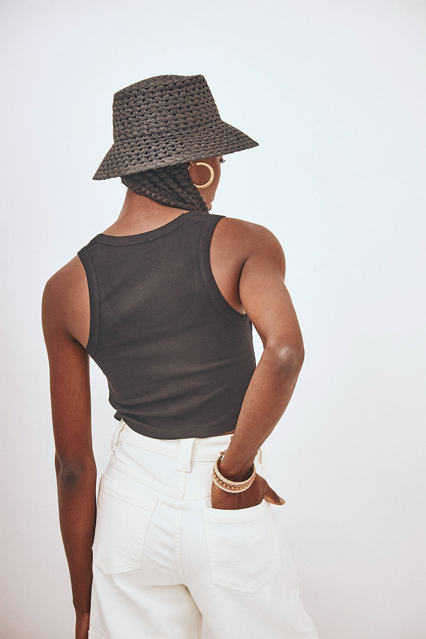 BASIC STRAP TOP - BLACK