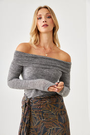 OFF SHOULDER TOP - GREY