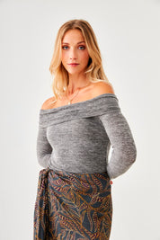 OFF SHOULDER TOP - GREY