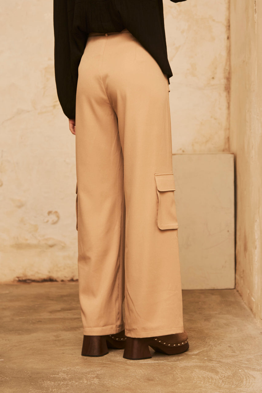 PANTALON CARGO FLUIDO - BEIGE