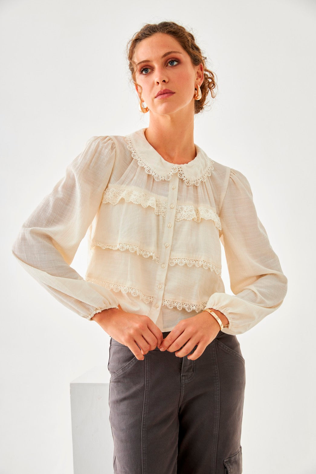 BLUSA VOLANTES BLONDA - IVORY