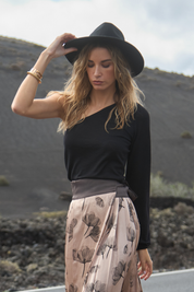 TOP ASIMÉTRICO SMOKED - BLACK